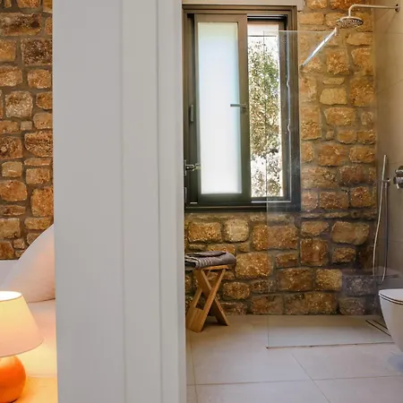 דירה The Mavrolitharo