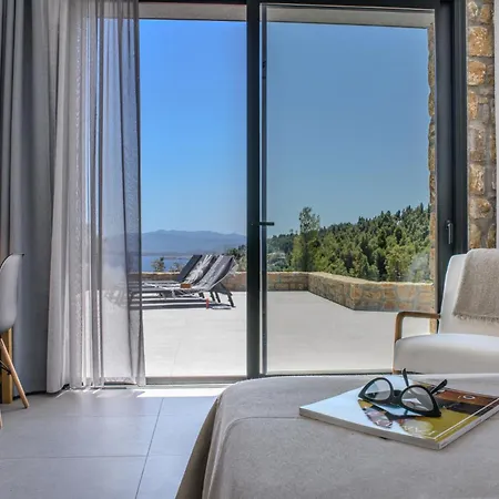 Apartament The Mavrolitharo